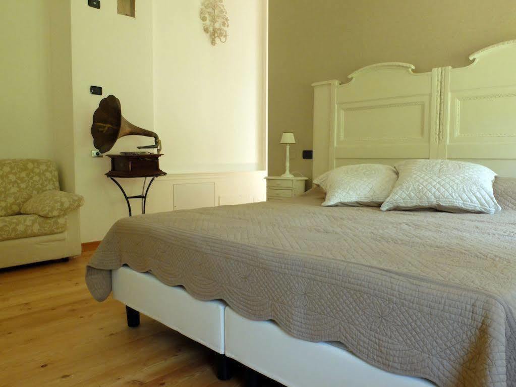 Garda & Golf Bed & Breakfast Caprino Veronese Ngoại thất bức ảnh